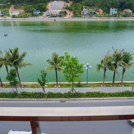 Ahoj Guest House Ha Long Bagian luar foto