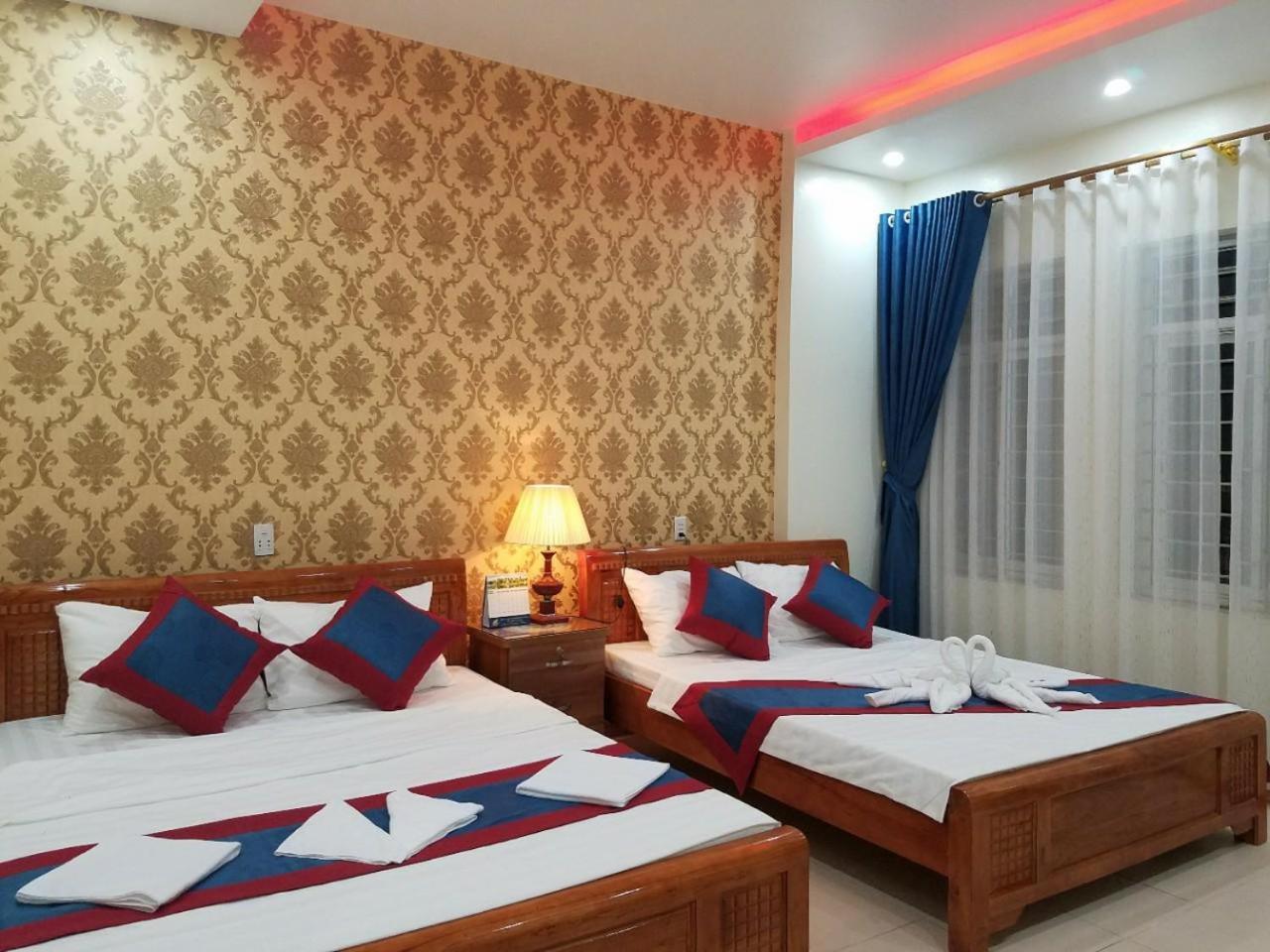 Ahoj Guest House Ha Long Bagian luar foto