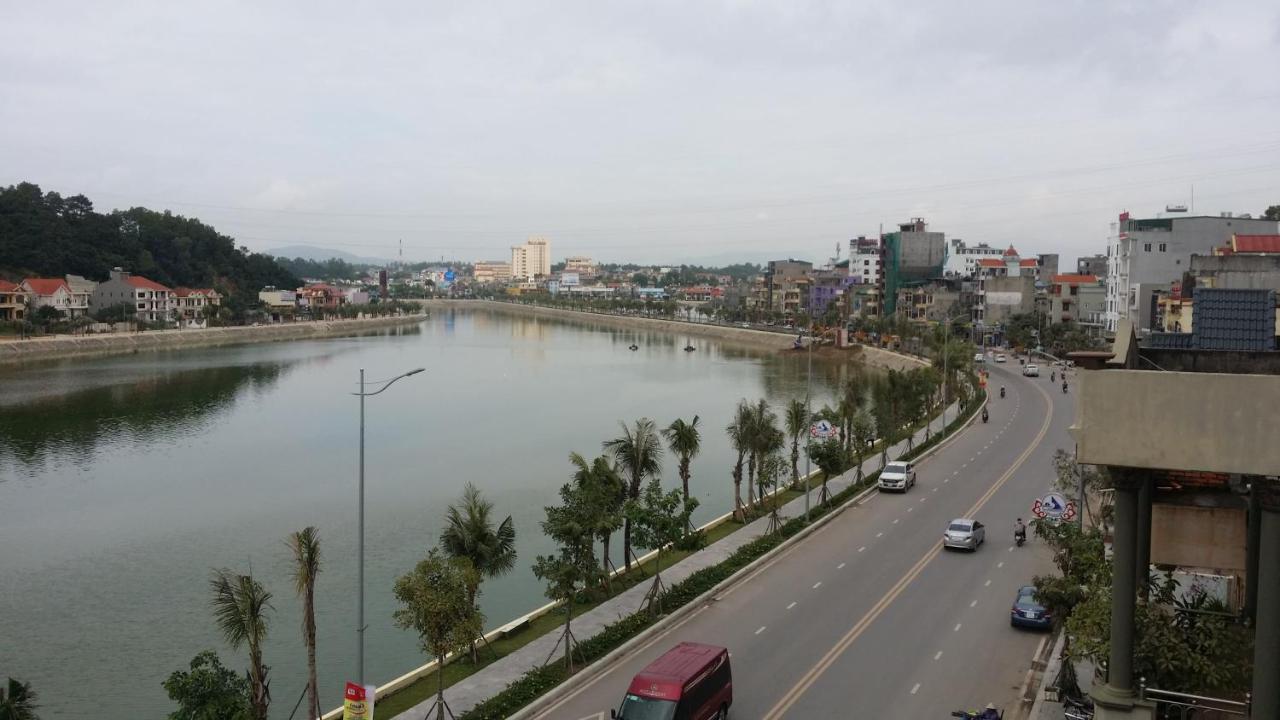 Ahoj Guest House Ha Long Bagian luar foto