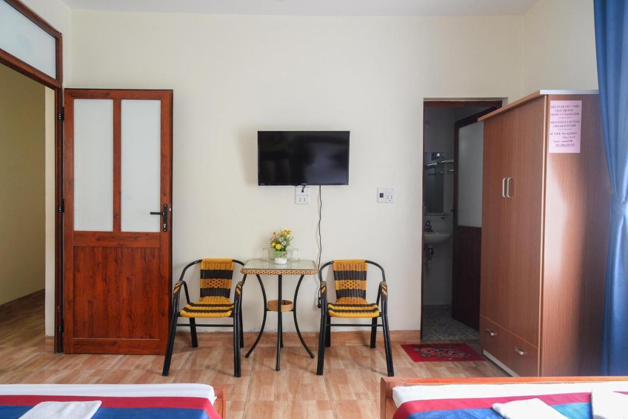 Ahoj Guest House Ha Long Bagian luar foto